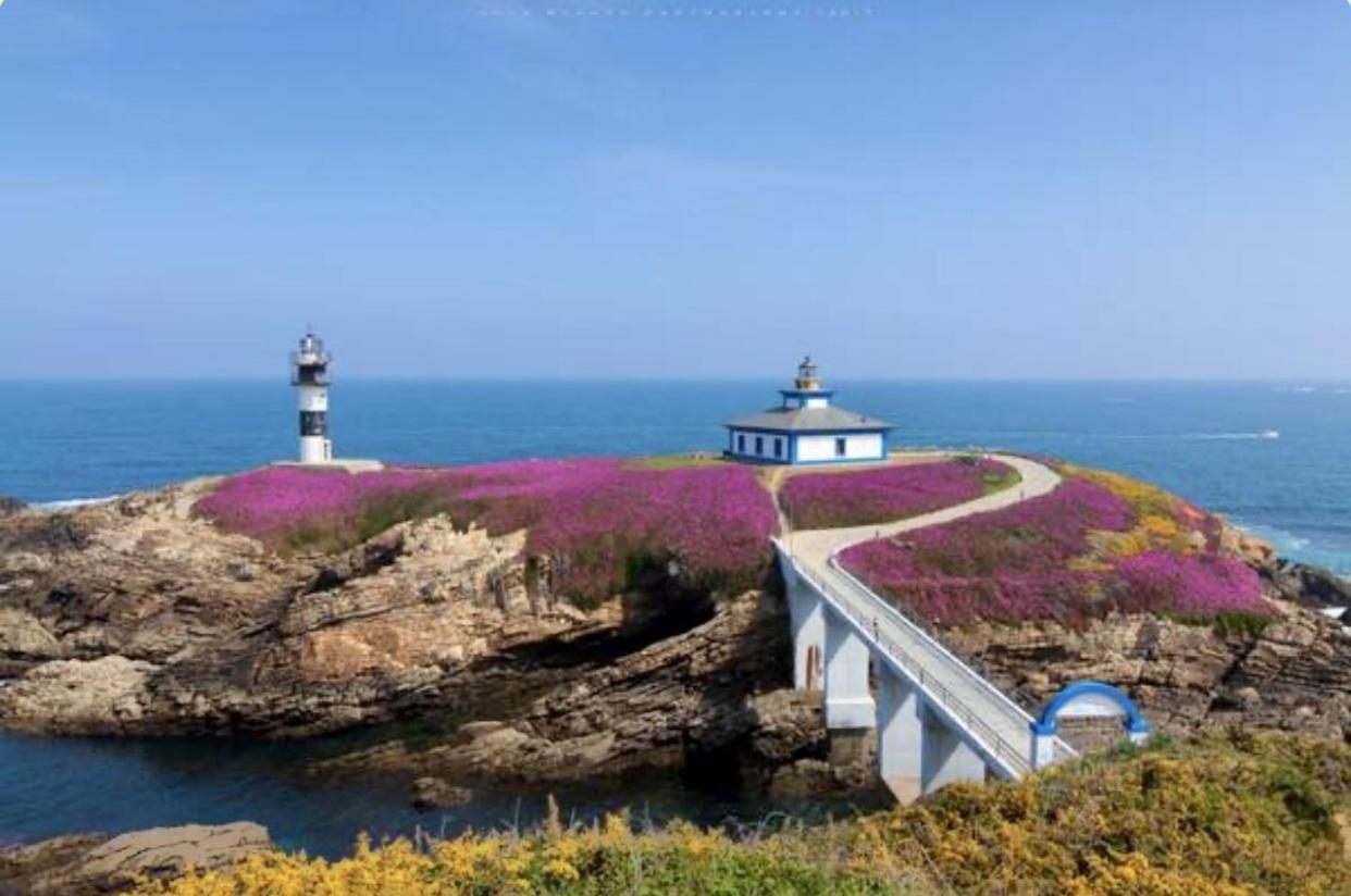 Moderno Piso Con La Mejor Terraza De Ribadeo Y Vistas Maravillosas Экстерьер фото